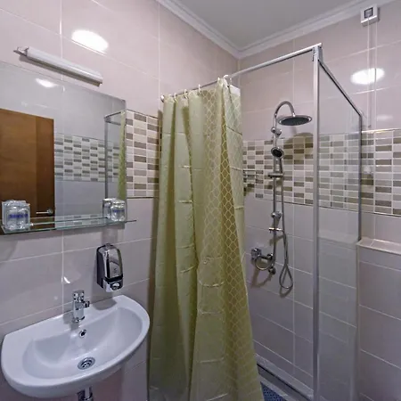 Garni Mala Moskva Szálloda