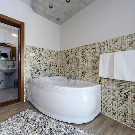 Szálloda Garni Mala Moskva *